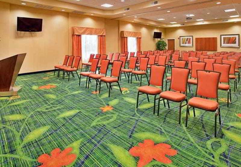 Fairfield Inn & Suites By Marriott Kearney Instalações foto